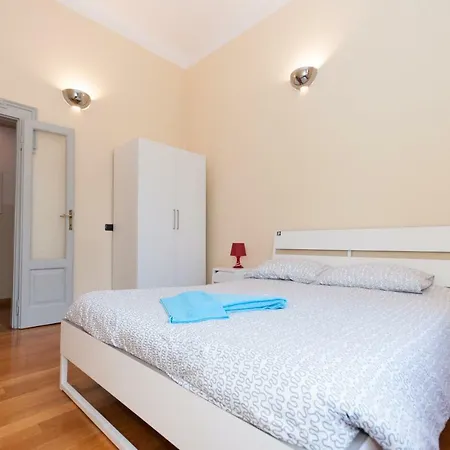 Le Cinque Giornate Apartment *